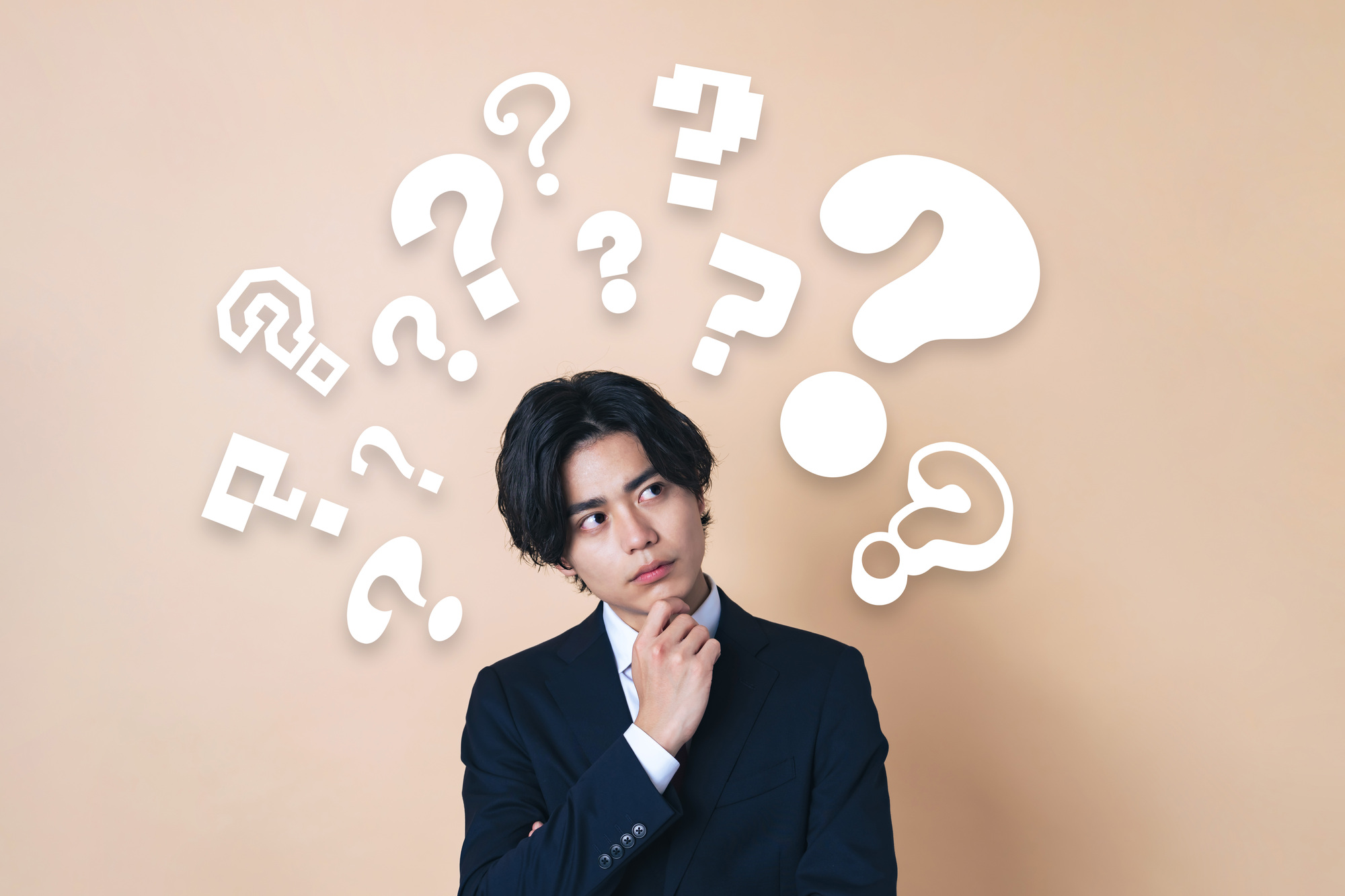 考える　男性